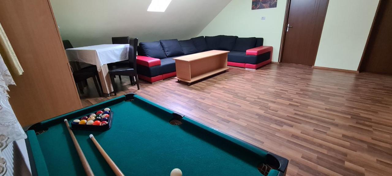 Pensiunea Aurora - Great Hostel Войняса Экстерьер фото